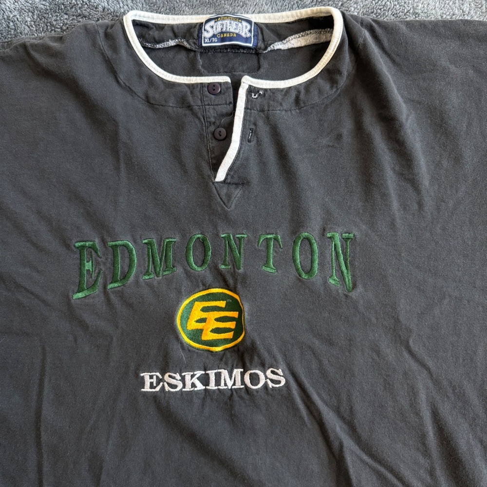 Vintage Edmonton Eskimos CFL Henley T-Shirt Athletics Softwear Canada Mens XL - Picture 2 of 7